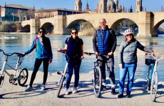 Paseo en bicicleta por Zaragoza