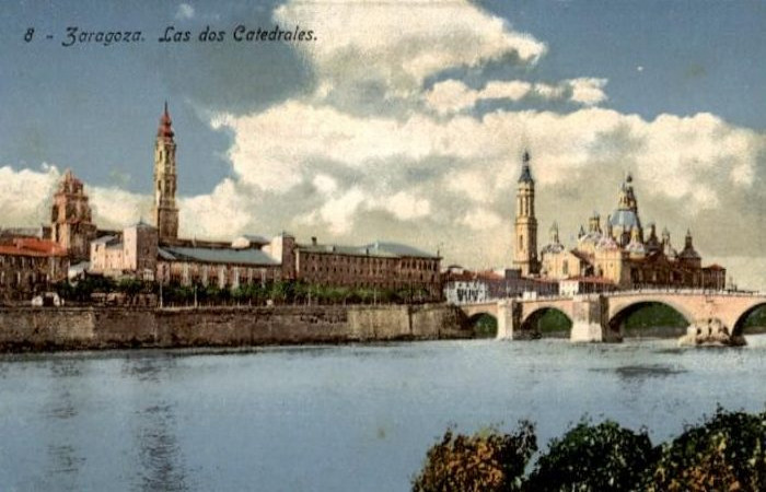VISITA PLAZA DEL PILAR